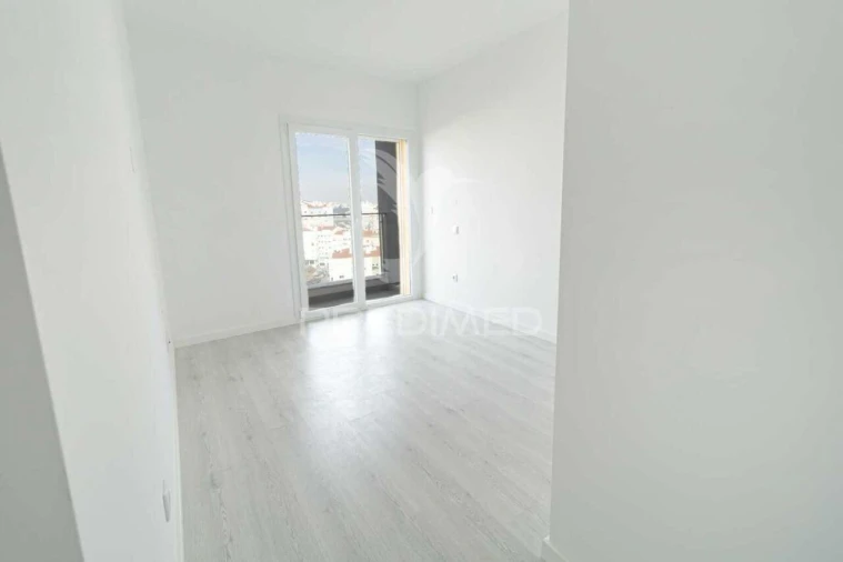 Apartamento T3 para Venda em Corroios Foto 7