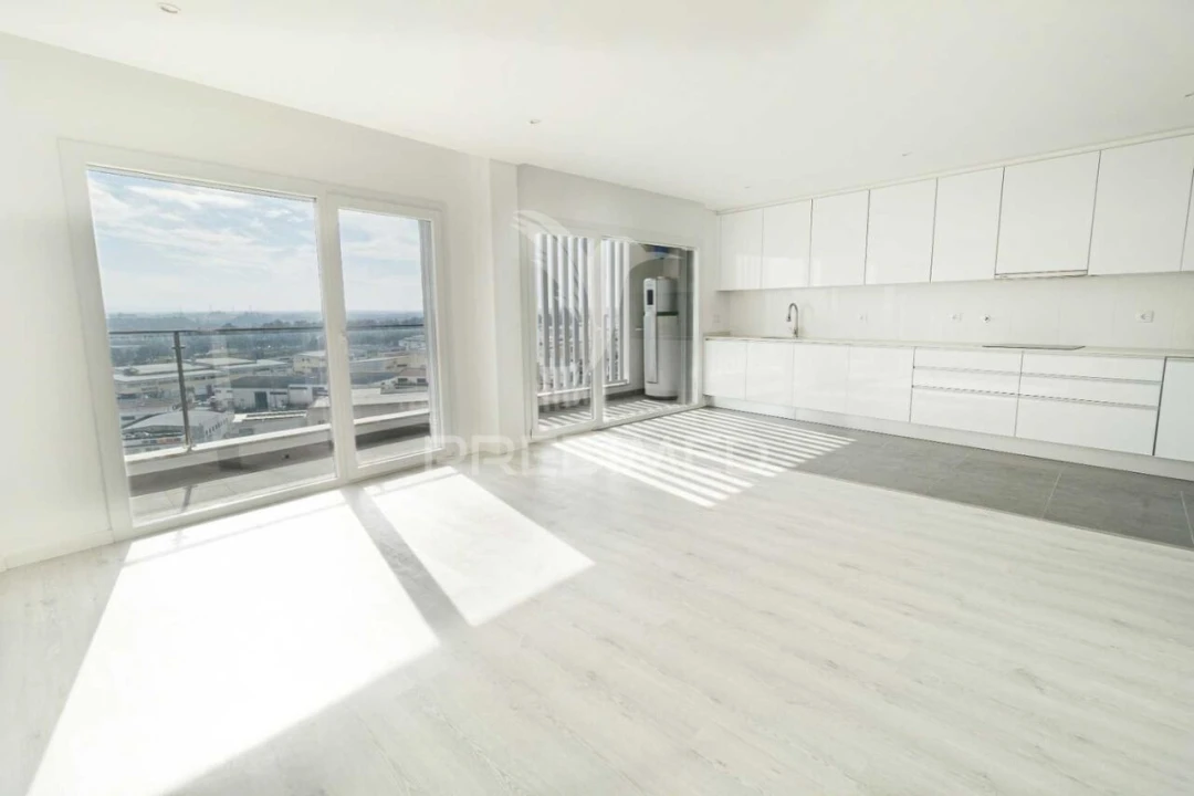 Apartamento T2 para Venda em Corroios Foto 4