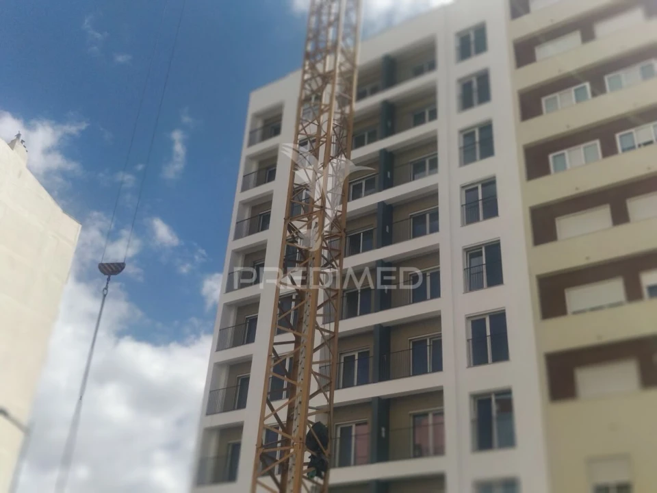 Apartamento T3 para Venda em Corroios Foto 1