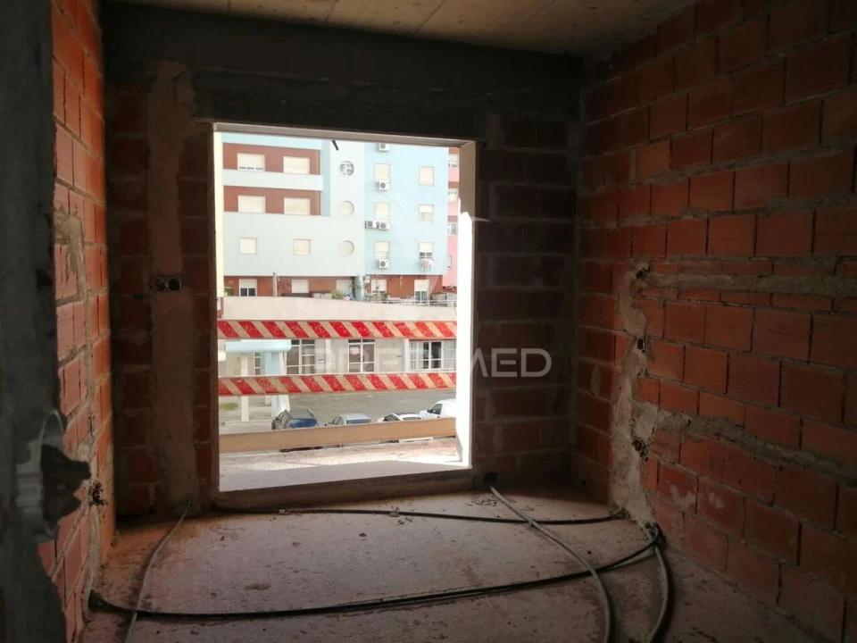 Apartamento T2 para Venda em Corroios Foto 4