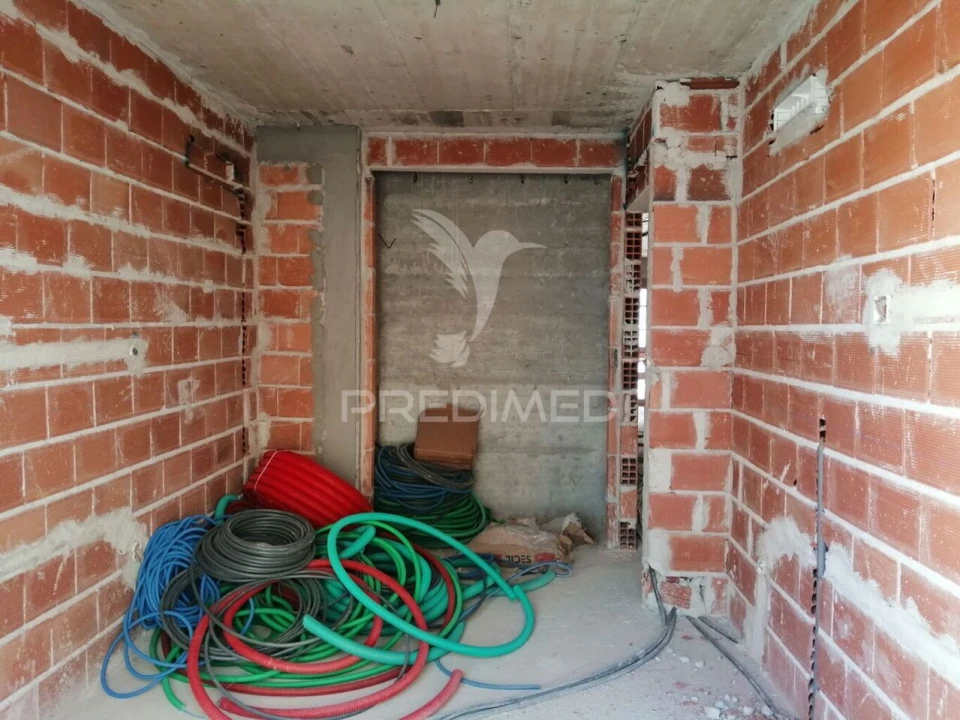 Apartamento T2 para Venda em Corroios Foto 5