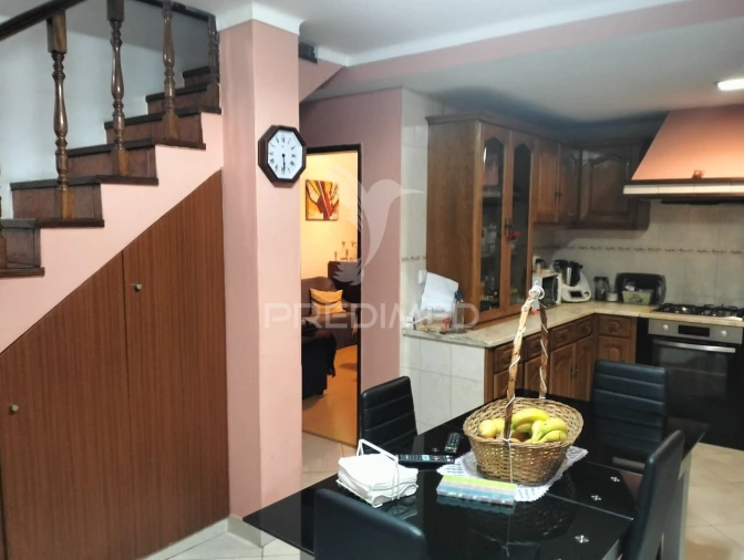 Moradia T3 para Venda em Nossa Sra de Fatima Foto 12