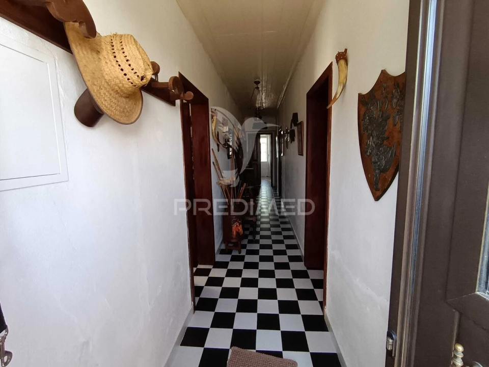 Moradia T5 para Venda em Santa Eulalia Foto 3