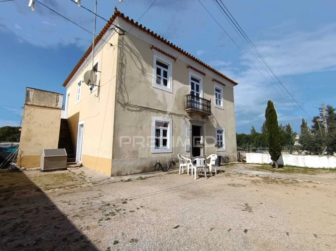 Moradia T5 para Venda em Santa Eulalia