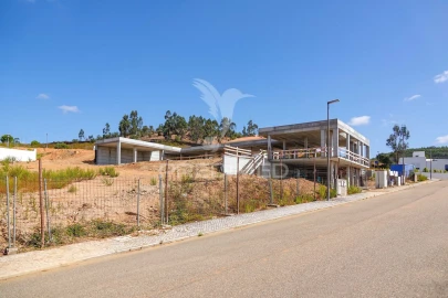 Moradia T4 para Venda em Constancia