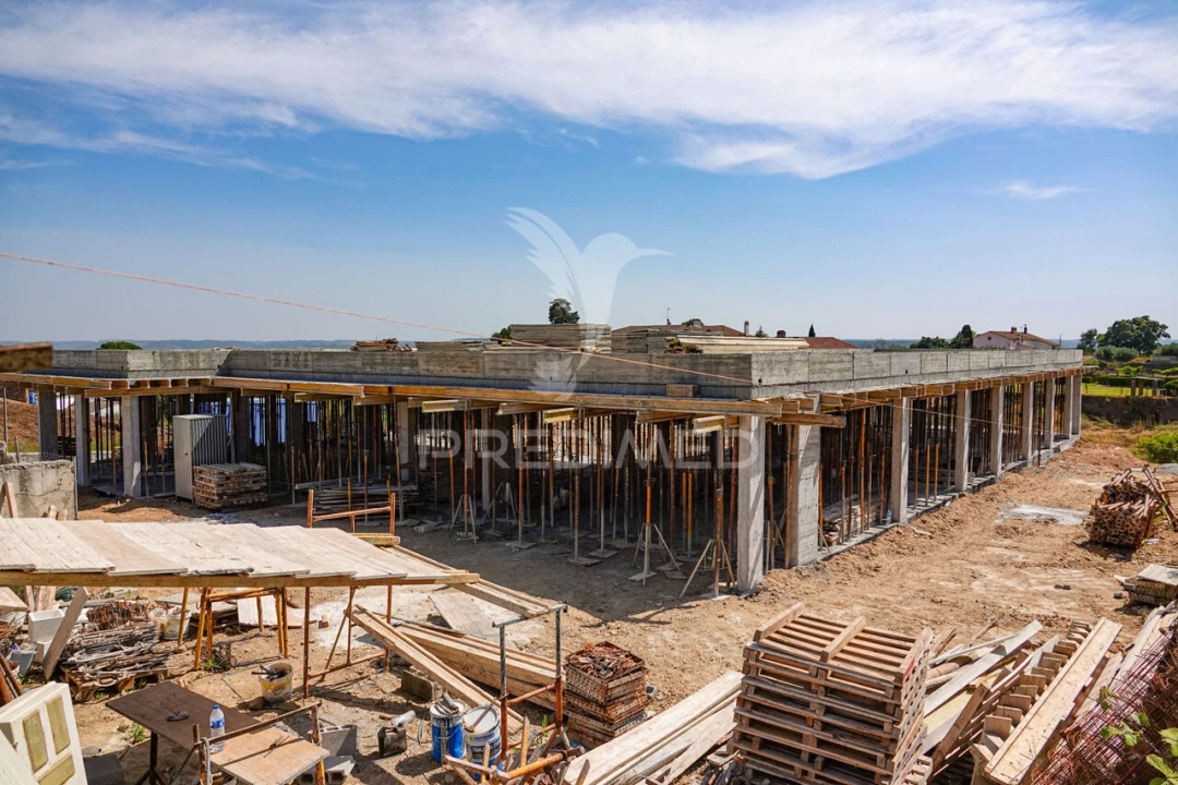 Moradia T5 para Venda em Constancia Foto 10