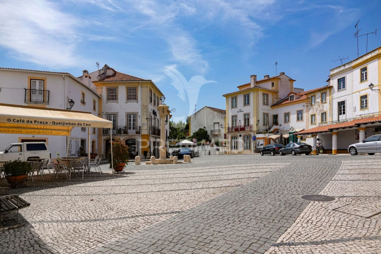 Moradia T5 para Venda em Constancia Foto 16