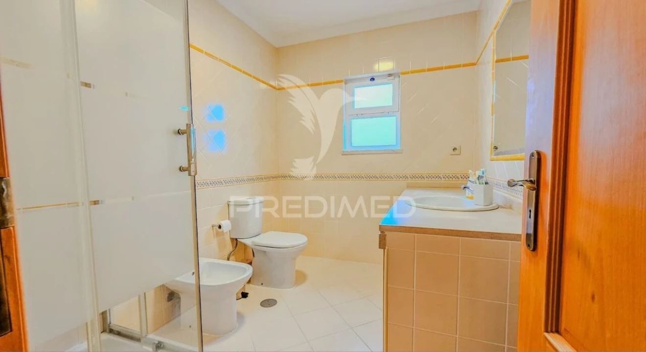 Moradia T3 para Venda em Ferragudo Foto 20