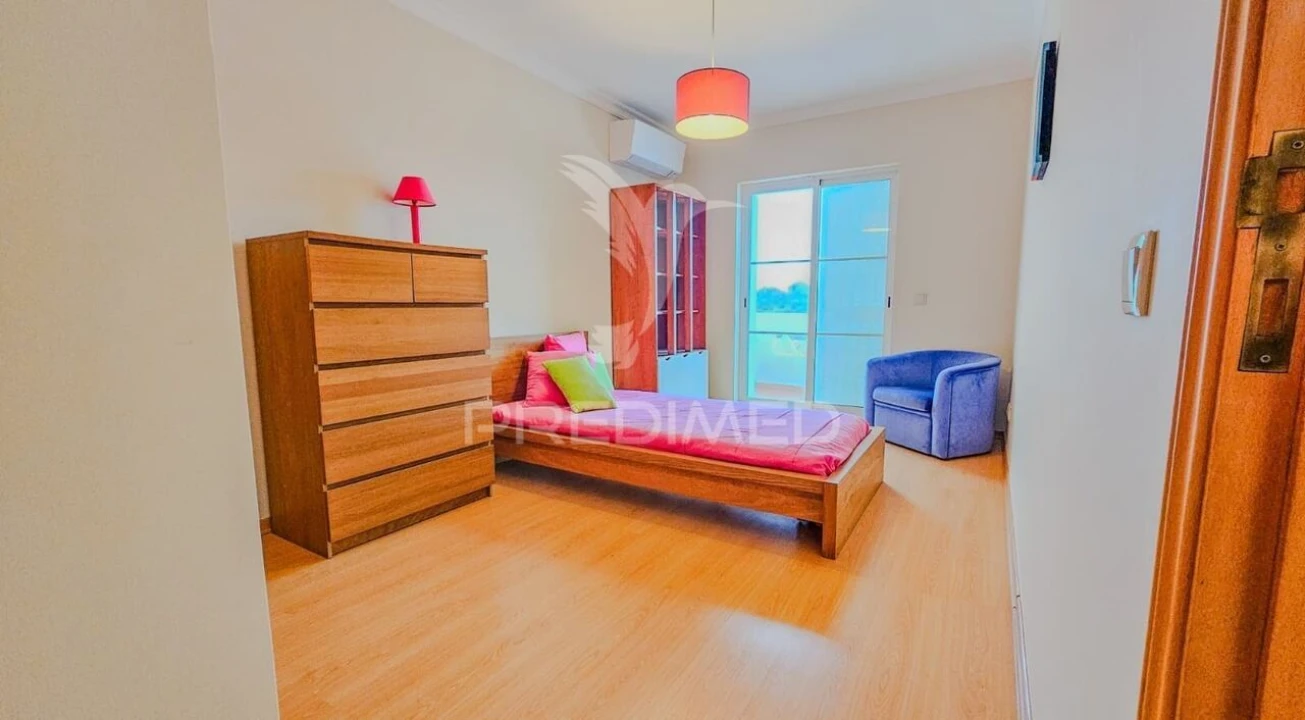 Moradia T3 para Venda em Ferragudo Foto 28