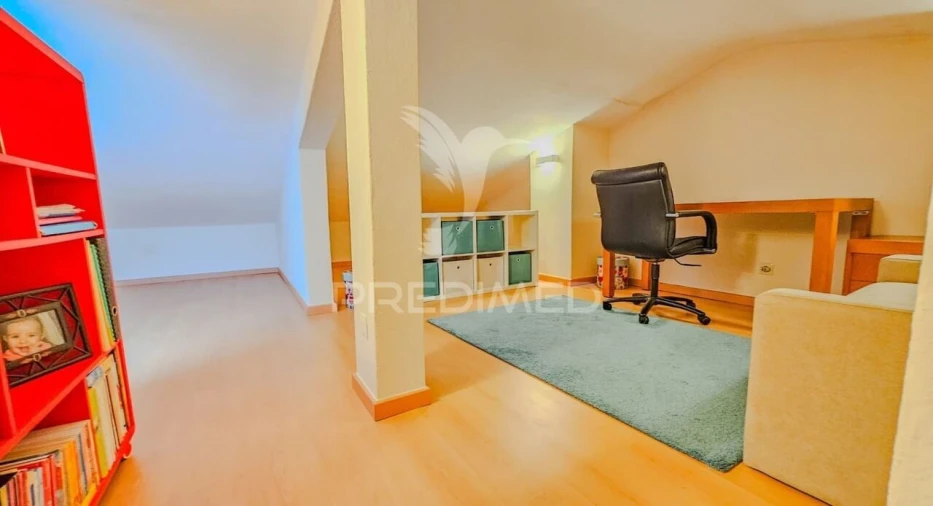 Moradia T3 para Venda em Ferragudo Foto 37