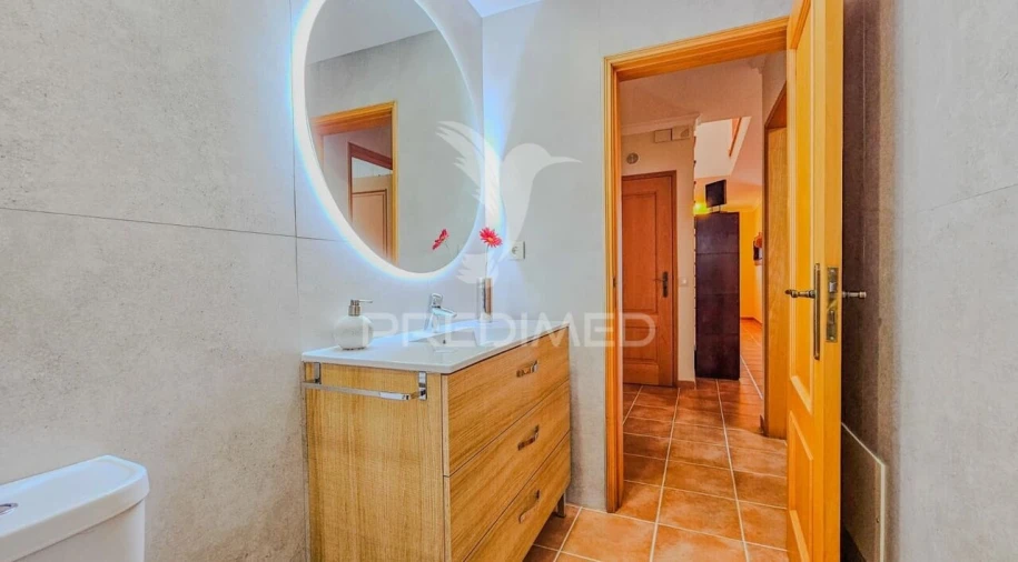 Moradia T3 para Venda em Ferragudo Foto 3