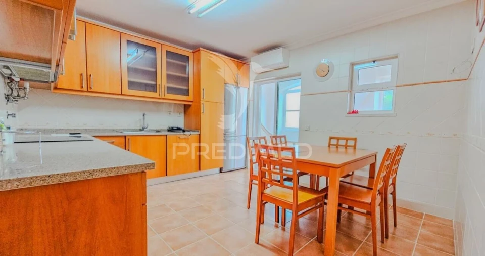 Moradia T3 para Venda em Ferragudo Foto 35