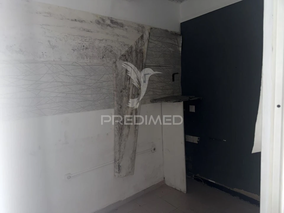 Prédio para Venda em Arruda dos Vinhos Foto 7