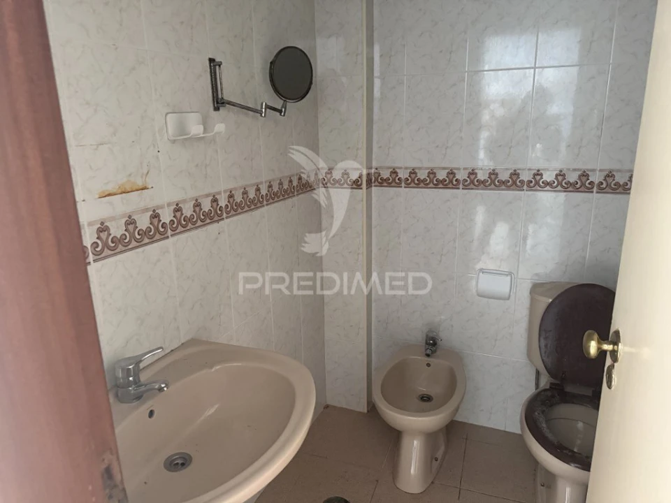 Prédio para Venda em Arruda dos Vinhos Foto 24