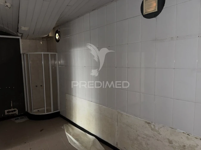 Prédio para Venda em Arruda dos Vinhos Foto 4