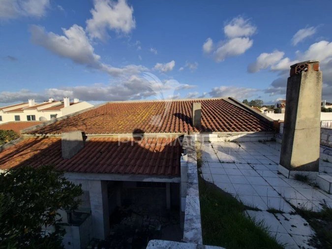 Moradia T3 para Venda em Quinta do Anjo Foto 15