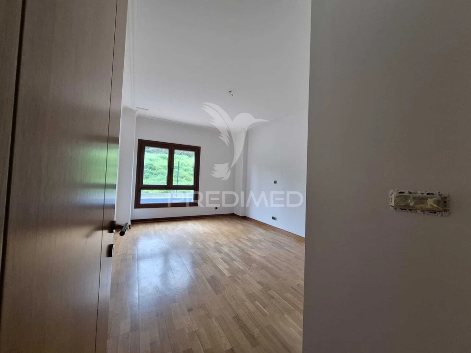 Apartamento T2 para Venda em Vila Franca de Xira Foto 9