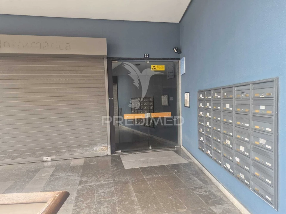 Apartamento T2 para Venda em Vila Franca de Xira Foto 27