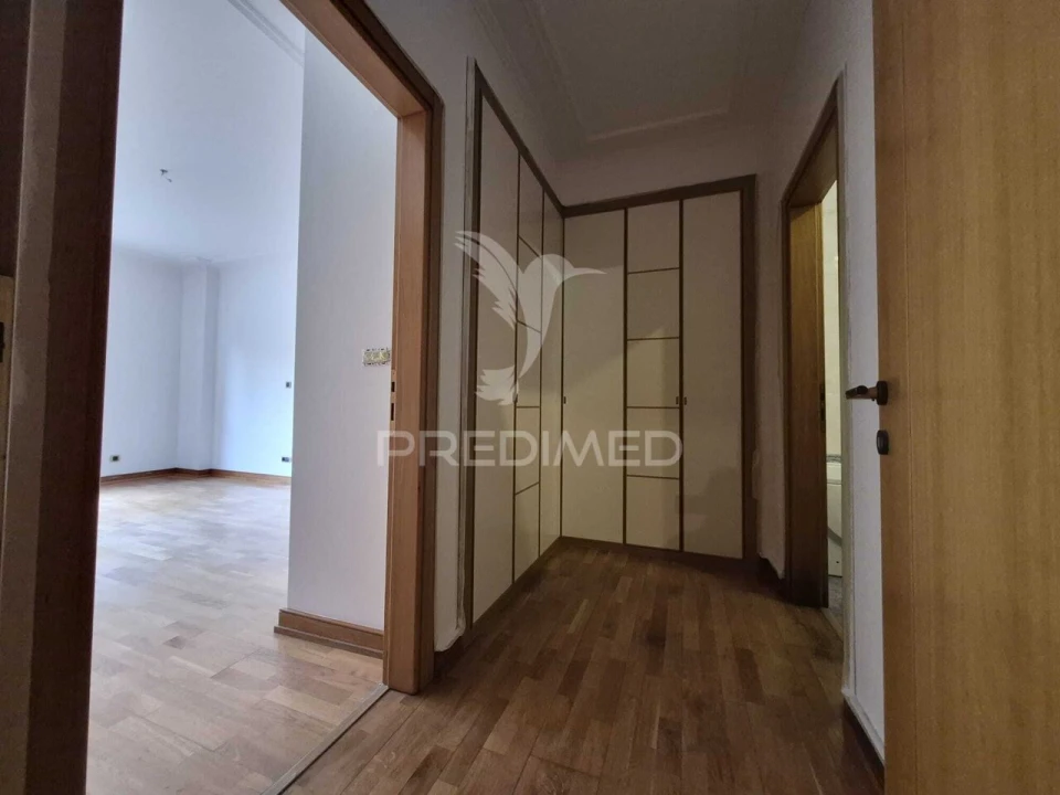 Apartamento T2 para Venda em Vila Franca de Xira Foto 13