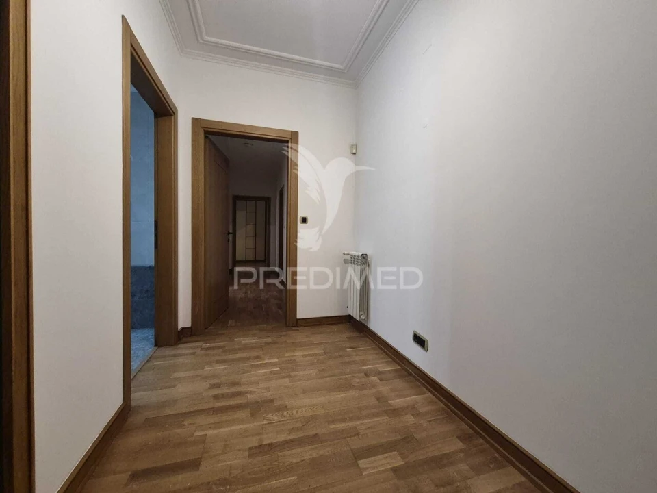 Apartamento T2 para Venda em Vila Franca de Xira Foto 12