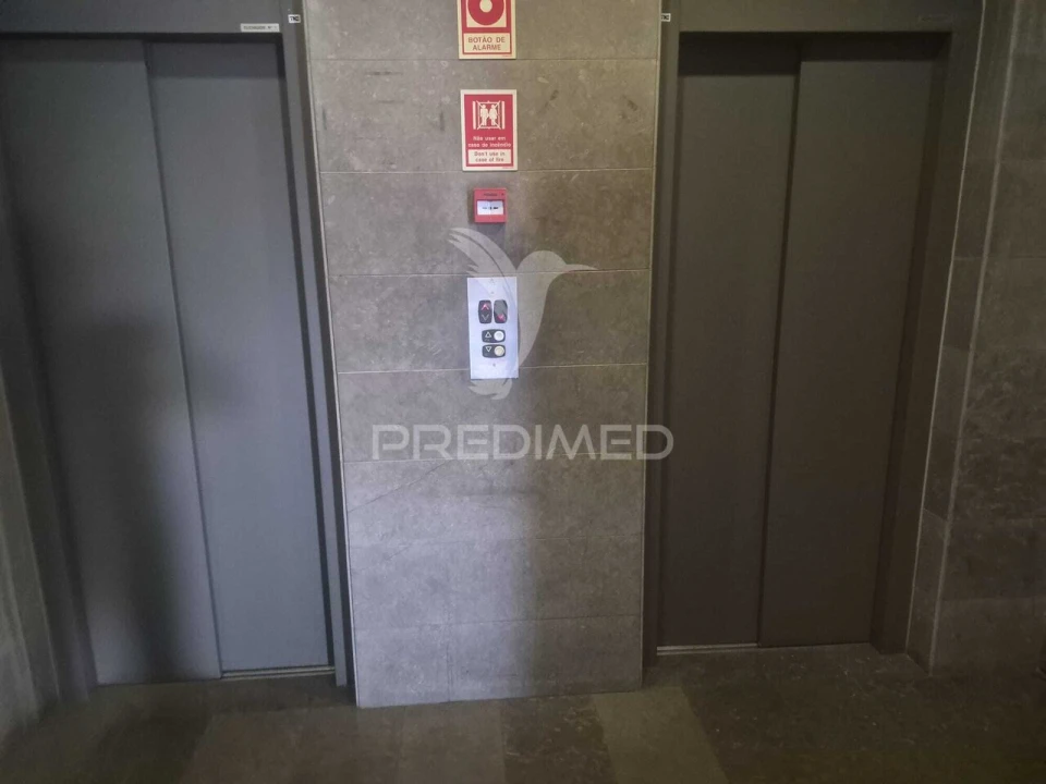 Apartamento T2 para Venda em Vila Franca de Xira Foto 19