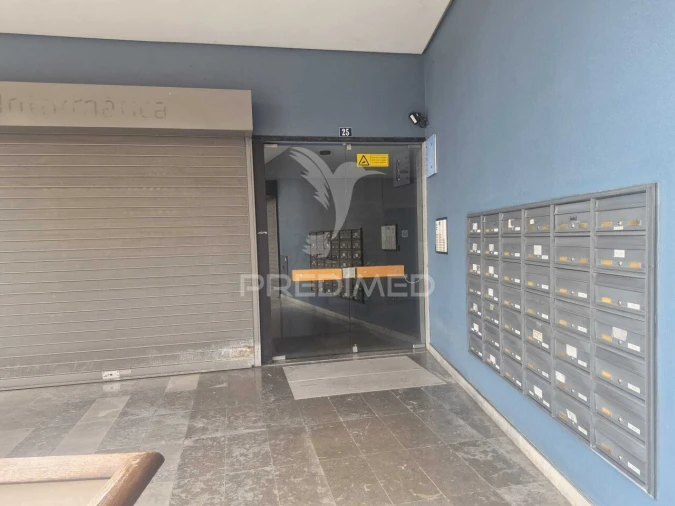 Apartamento T2 para Venda em Vila Franca de Xira Foto 27