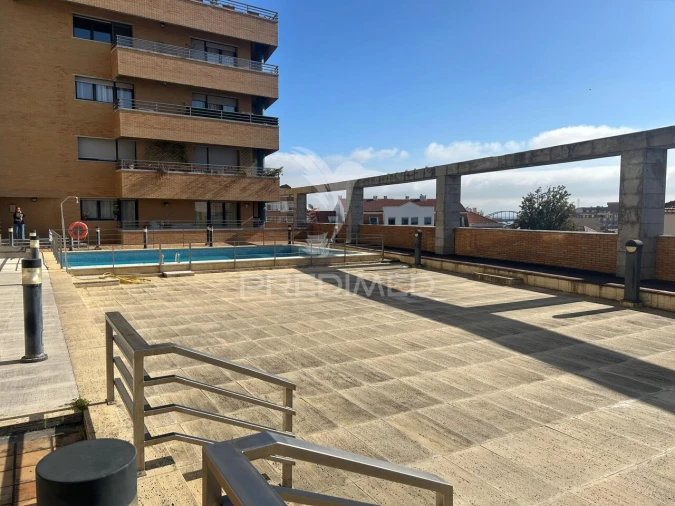 Apartamento T2 para Venda em Vila Franca de Xira Foto 24