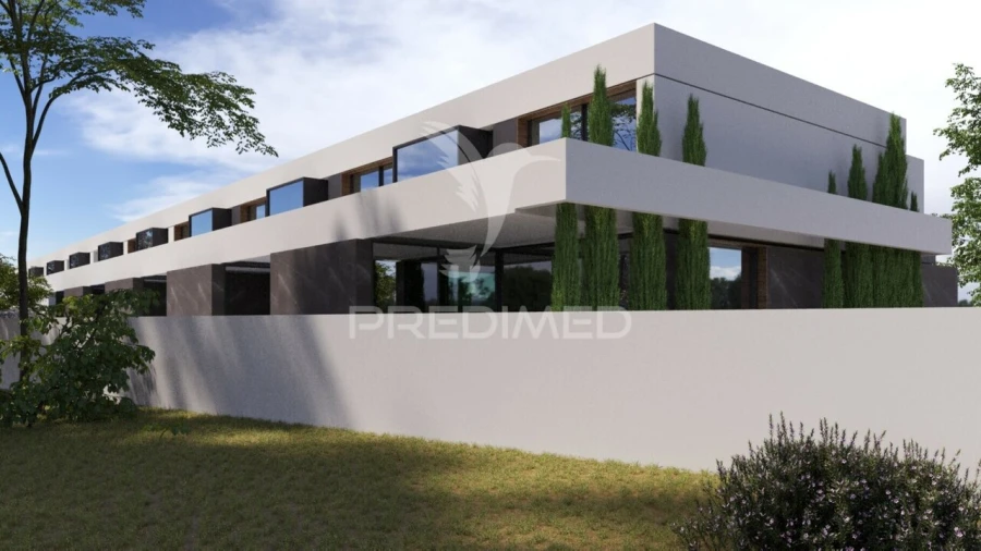 Moradia T4 para Venda em São Tomé de Negrelos Foto 3