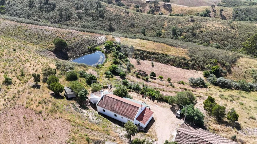 Terreno para Venda em Santana da Serra Foto 3