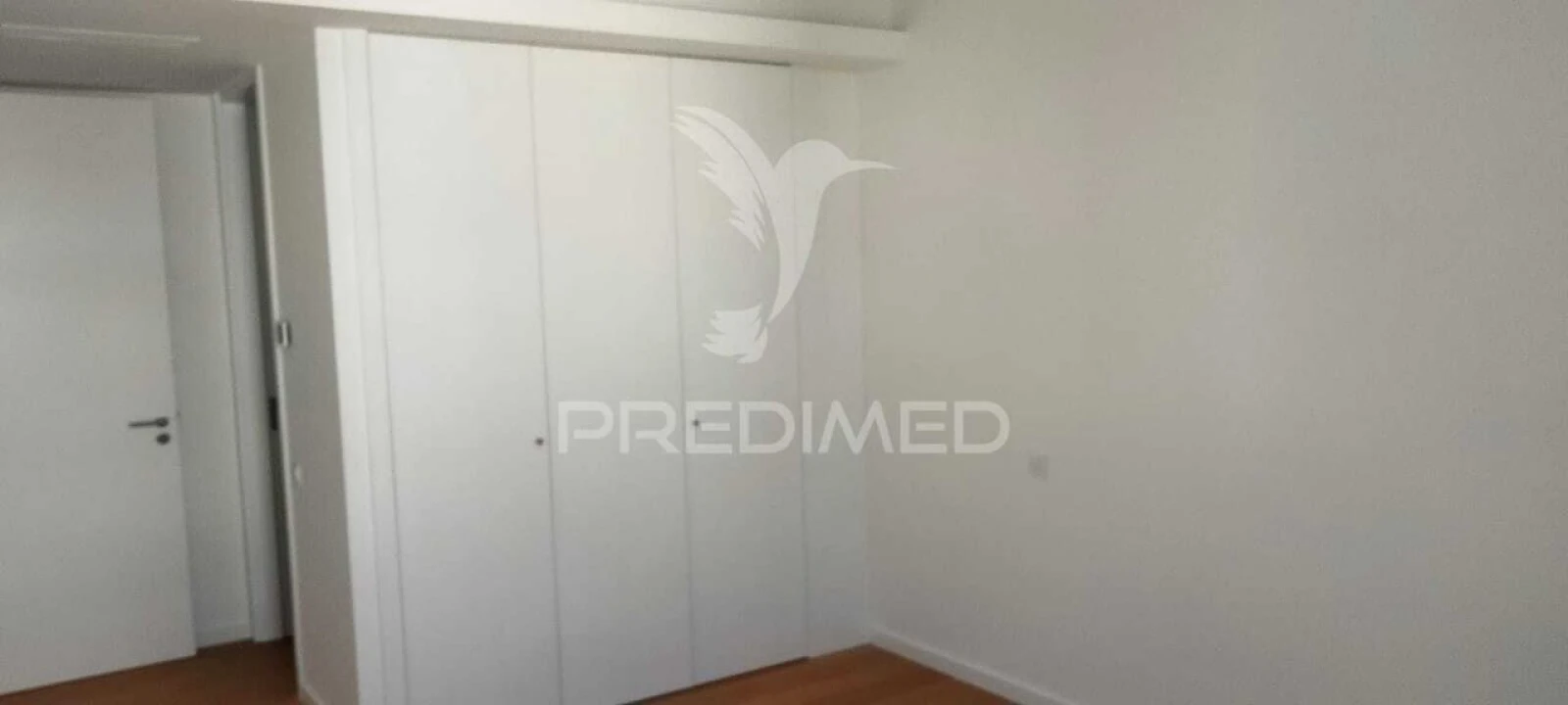 Apartamento T2 para Venda em Portimão Foto 12