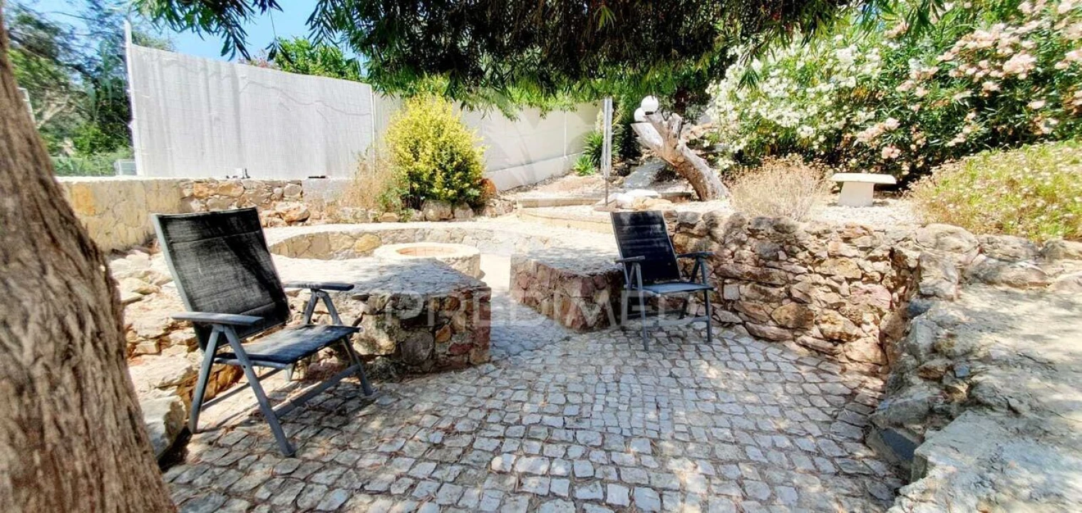 Moradia T3 para Venda em Albufeira e Olhos de Água Foto 26