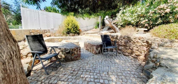 Moradia T3 para Venda em Albufeira e Olhos de Água