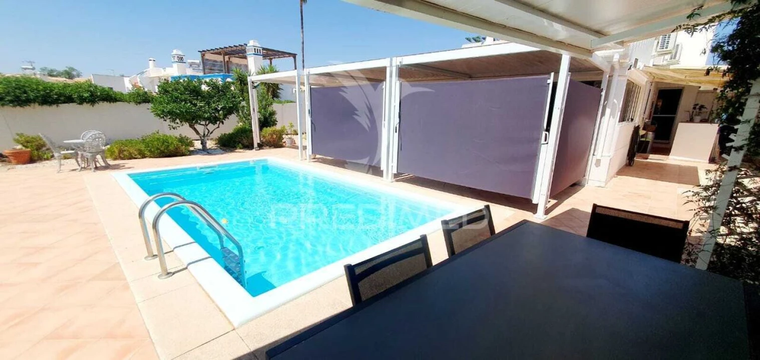 Moradia T3 para Venda em Albufeira e Olhos de Água Foto 24