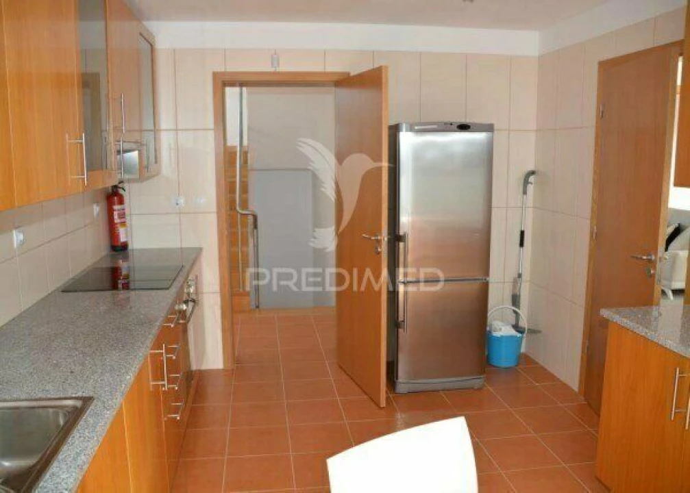 Moradia T4 para Venda em Albufeira e Olhos de Água Foto 17