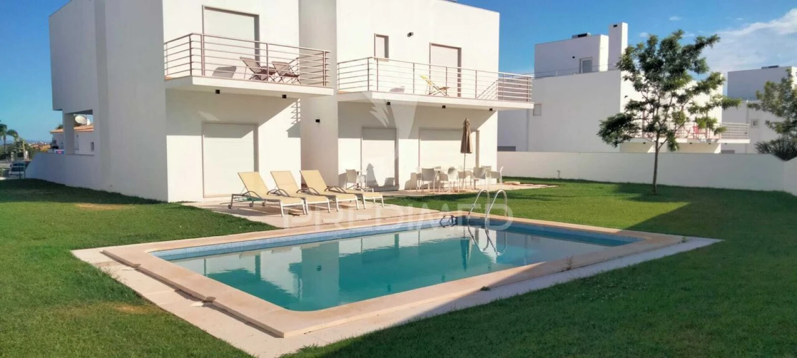 Moradia T4 para Venda em Albufeira e Olhos de Água Foto 2