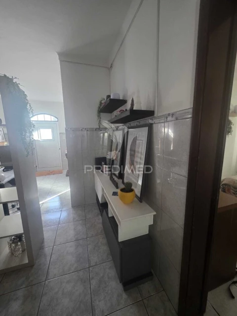 Moradia T4 para Venda em Terra Chã