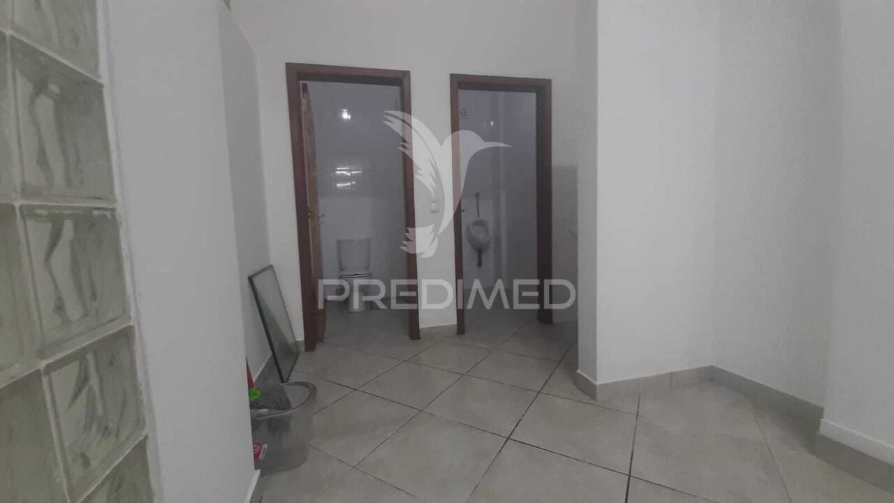 Loja para Arrendamento em Setubal (São Sebastião) Foto 9