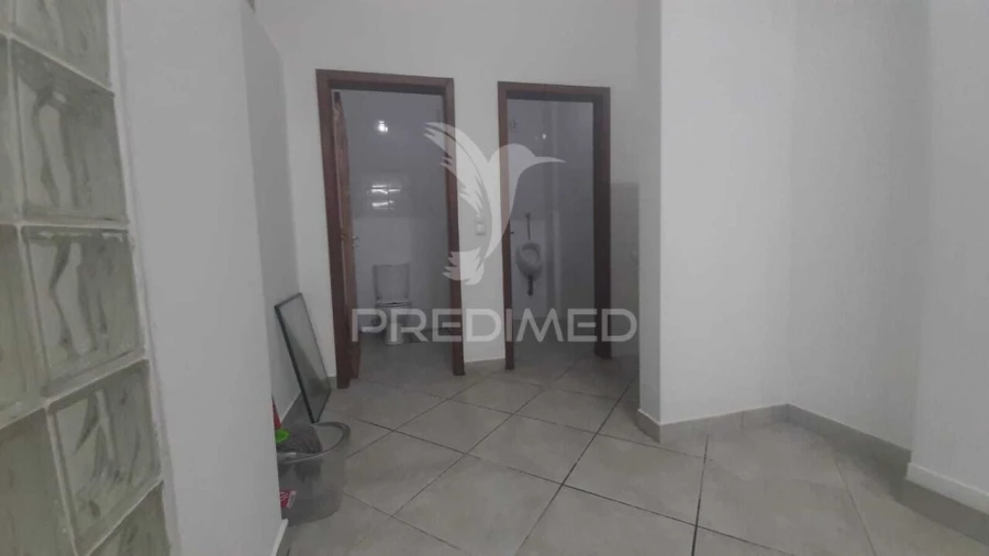 Loja para Arrendamento em Setubal (São Sebastião) Foto 9