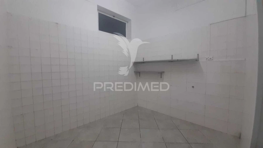 Loja para Arrendamento em Setubal (São Sebastião) Foto 8