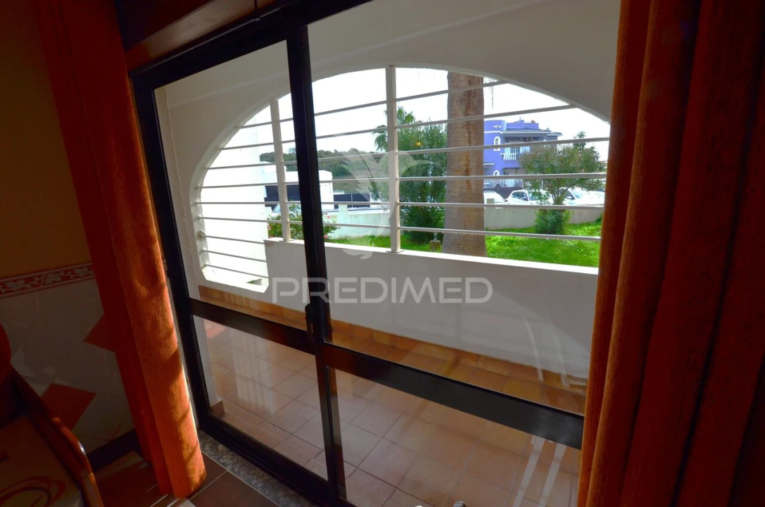 Apartamento T2 para Venda em Albufeira e Olhos de Água Foto 9