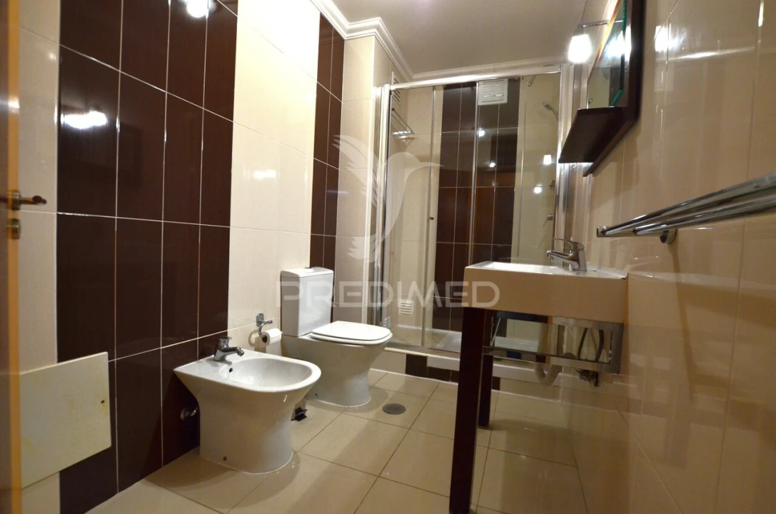 Apartamento T2 para Venda em Albufeira e Olhos de Água Foto 7