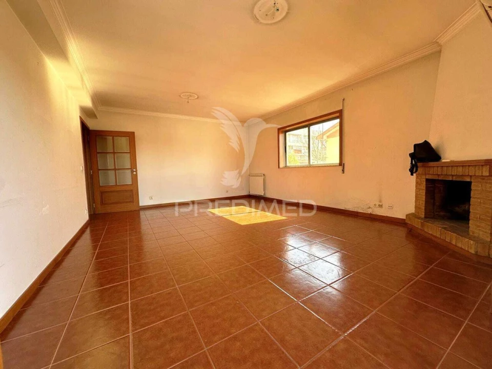 Apartamento T2 para Venda em Vila Verde e Barbudo Foto 9