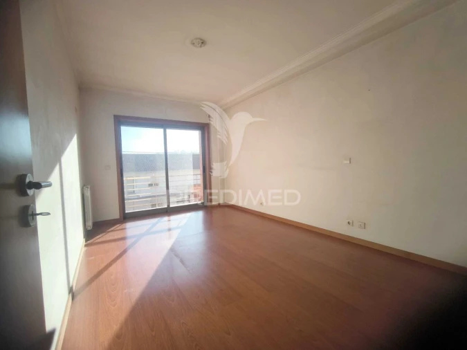 Apartamento T2 para Venda em Vila Verde e Barbudo Foto 19