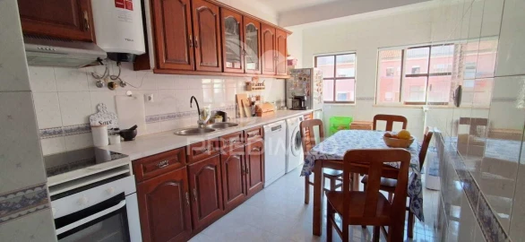 Apartamento T3 para Venda em Moita
