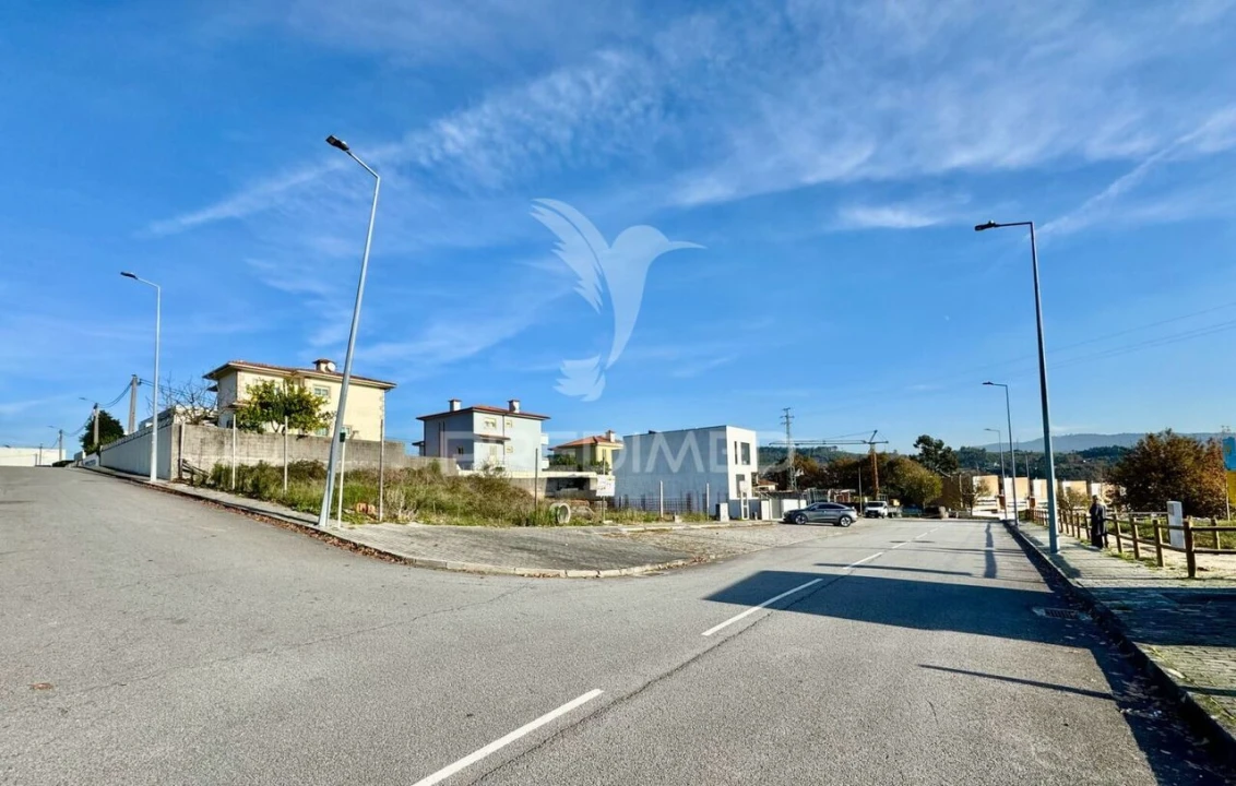 Moradia T3 para Venda em Ponte Foto 10