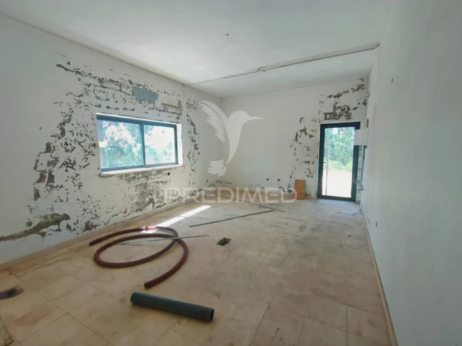 Armazém para Arrendamento em Minde Foto 25