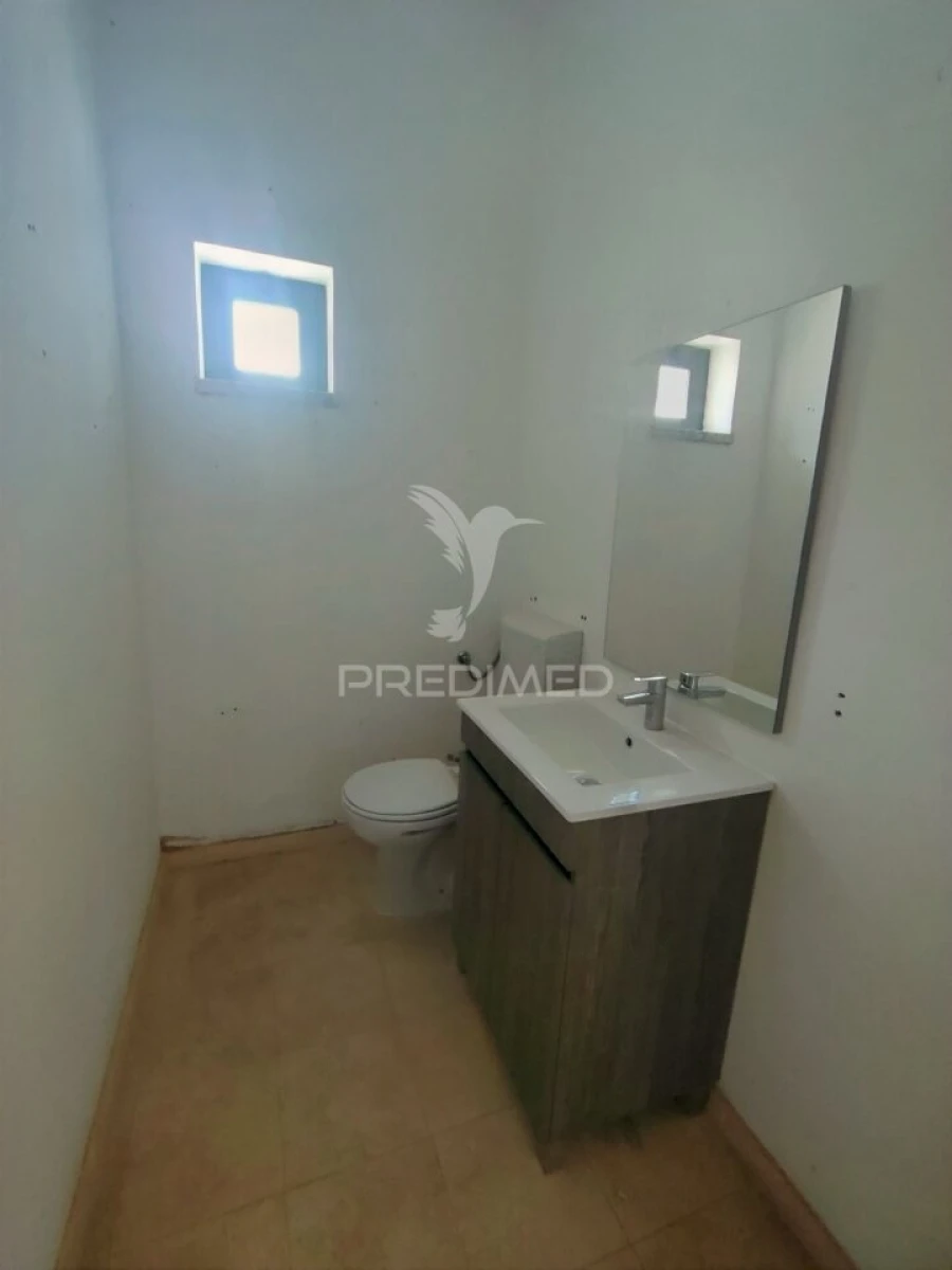 Armazém para Arrendamento em Minde Foto 27