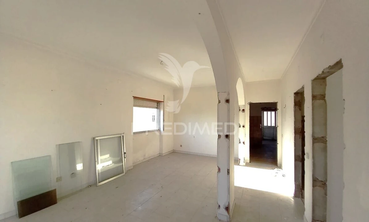 Moradia T2 para Venda em São Francisco Foto 3