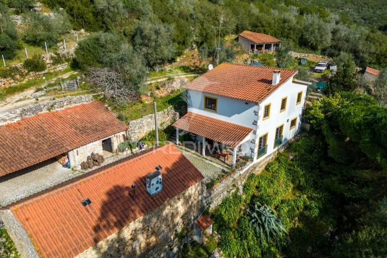 Moradia T4 para Venda em Aljubarrota Foto 36