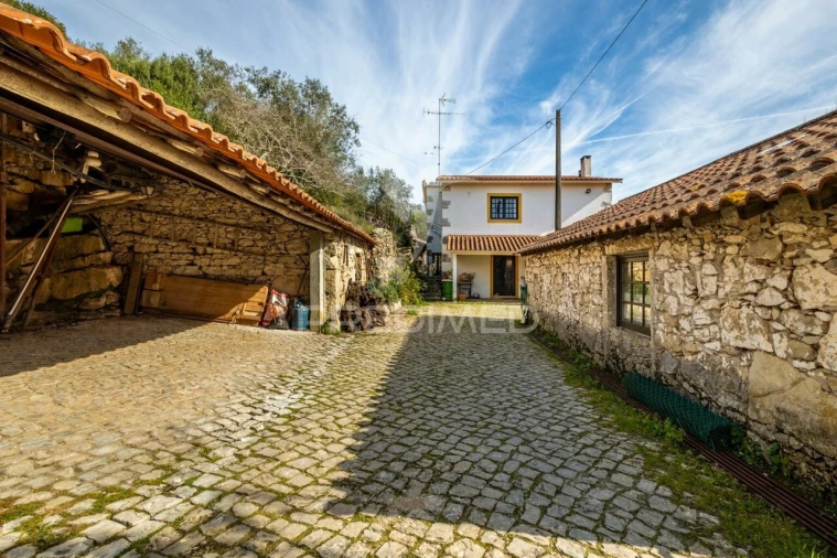 Moradia T4 para Venda em Aljubarrota Foto 7